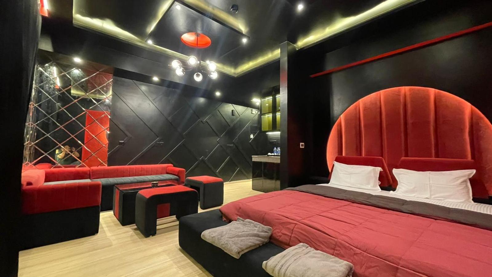 الشقق الفندقية The Grace Residency - Gomtinagar, لاكناو المظهر الخارجي الصورة