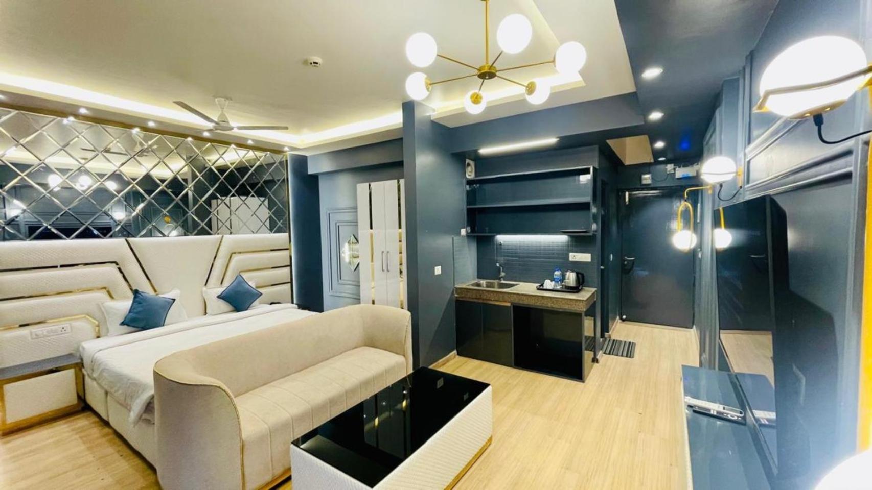 الشقق الفندقية The Grace Residency - Gomtinagar, لاكناو المظهر الخارجي الصورة
