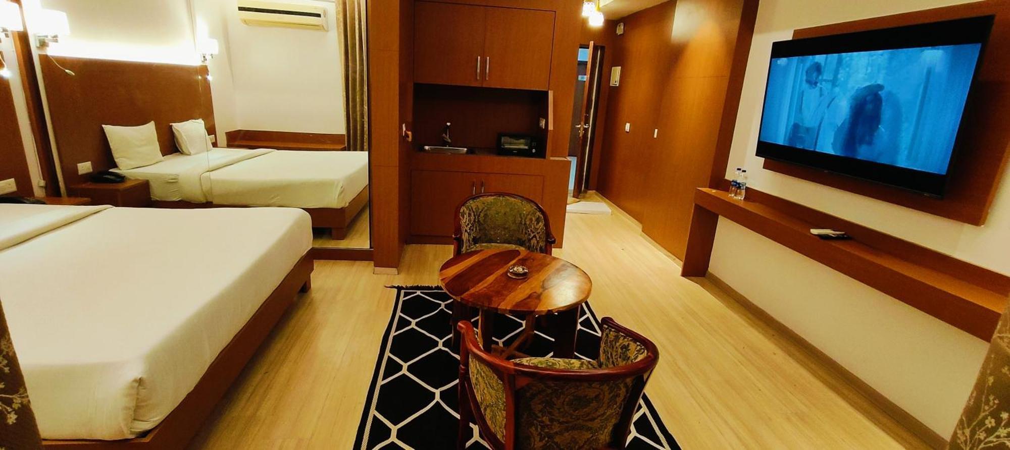 الشقق الفندقية The Grace Residency - Gomtinagar, لاكناو المظهر الخارجي الصورة