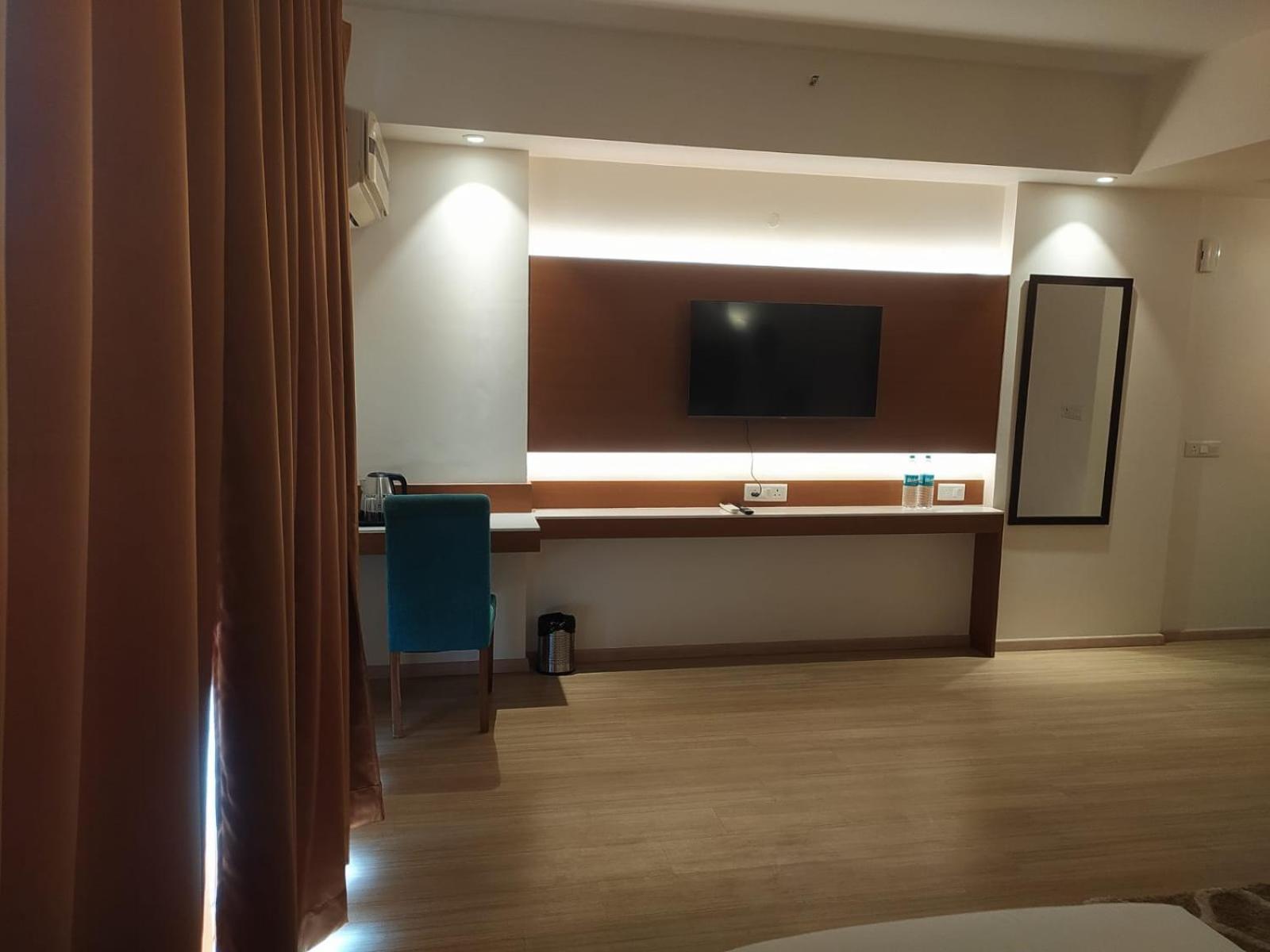 الشقق الفندقية The Grace Residency - Gomtinagar, لاكناو المظهر الخارجي الصورة